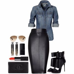 Meet your Posher, Crystal